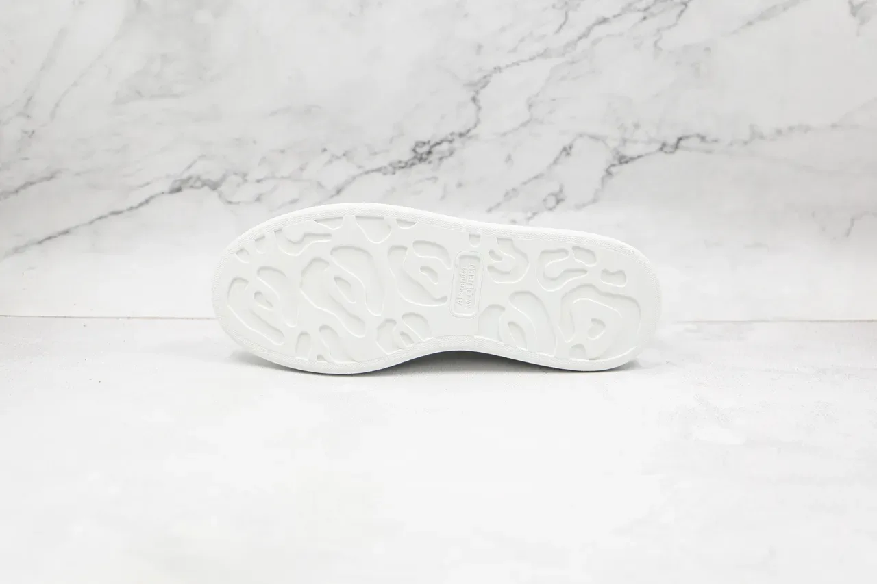 Alexander McQueen Oversized Sneaker White and Blue Lifestyle Sneakers 5