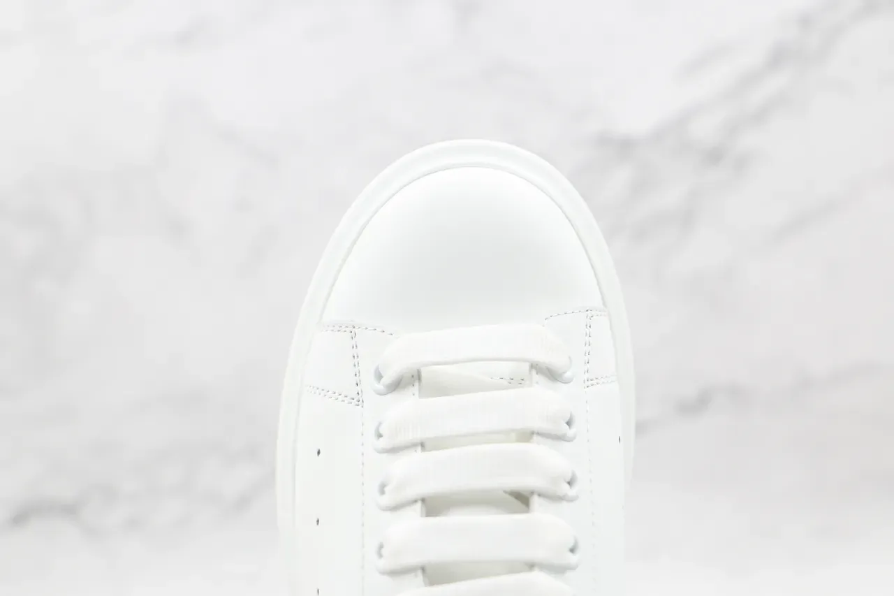 Alexander McQueen Oversized Sneaker White and Blue Lifestyle Sneakers 7