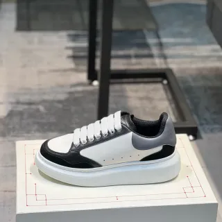 Alexander McQueen Oversized Sneaker White Black Silver Lifestyle Sneakers