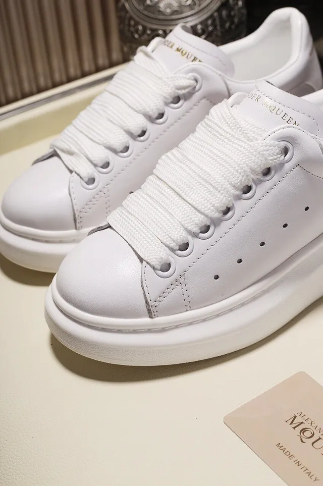 Alexander McQueen Oversized Sneaker White Lifestyle Sneakers 4