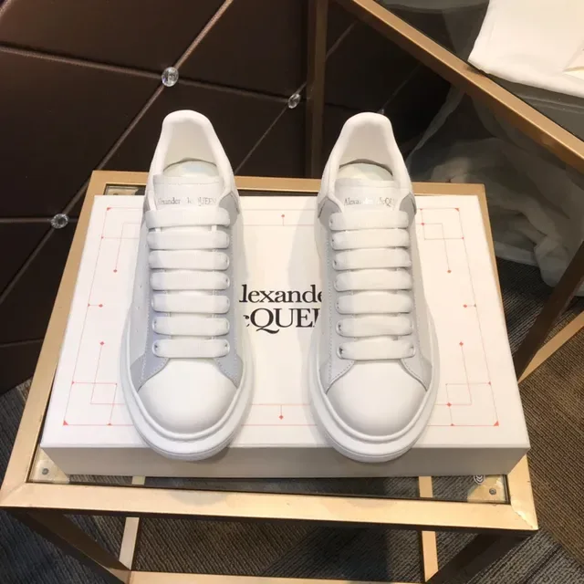 Alexander McQueen Oversized Sneaker White Yellow Platform Sole Paneled Upper Lifestyle Sneakers 9