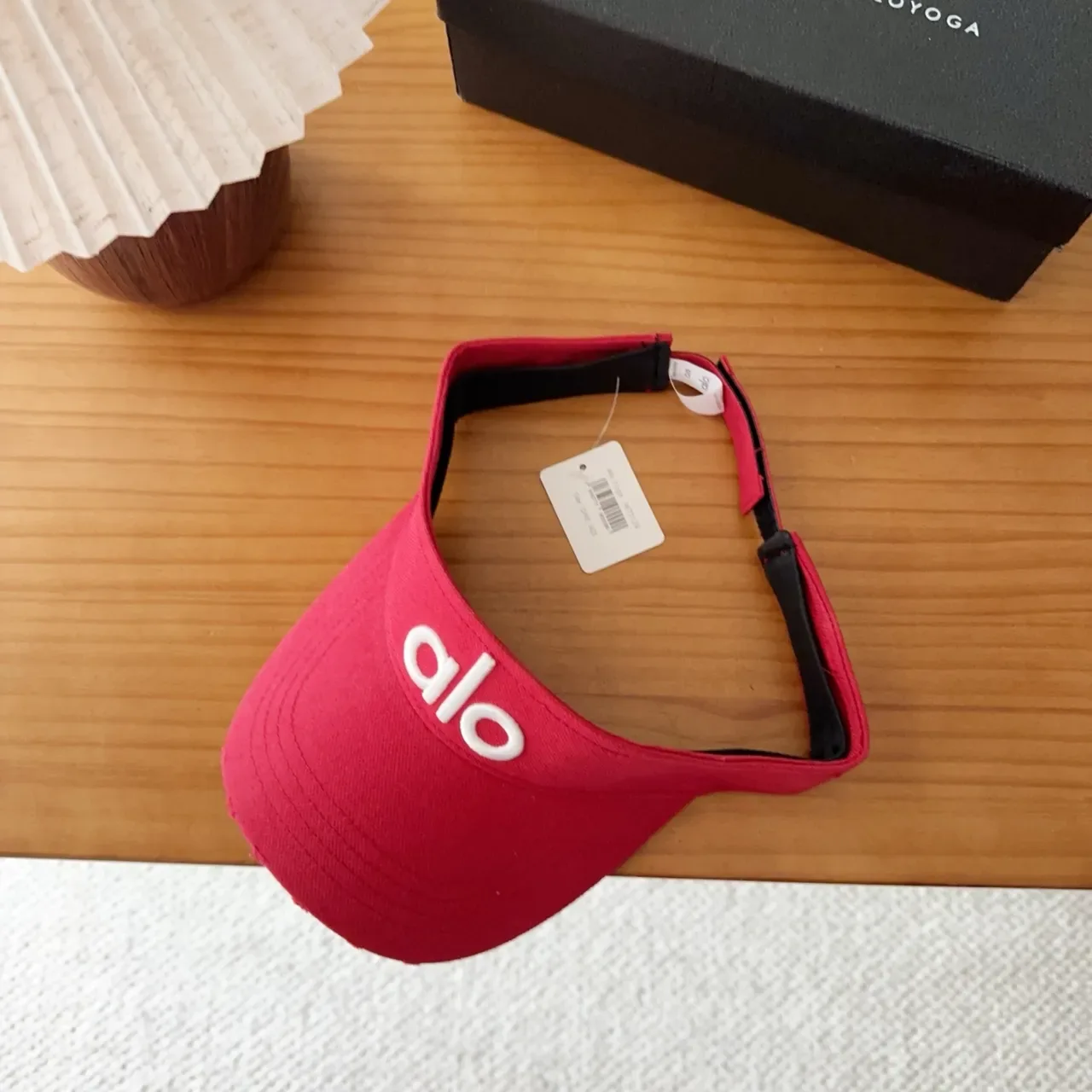 Alo Boné de beisebol logo bordado vermelho branco alça ajustável 6