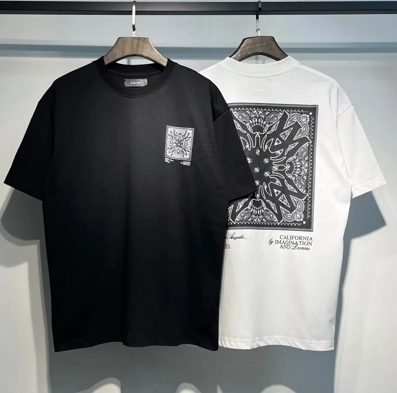 Amiri Bandana Print Graphic T-Shirt 8