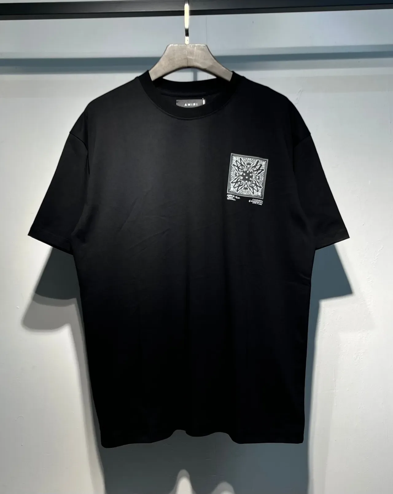 Amiri Bandana Print Graphic T-Shirt 10
