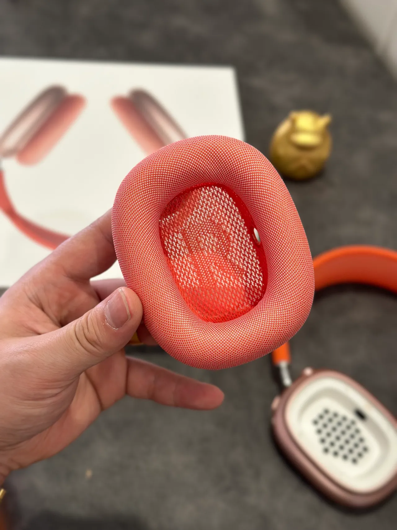 Apple AirPods Max Orange Fones supra-auriculares 10