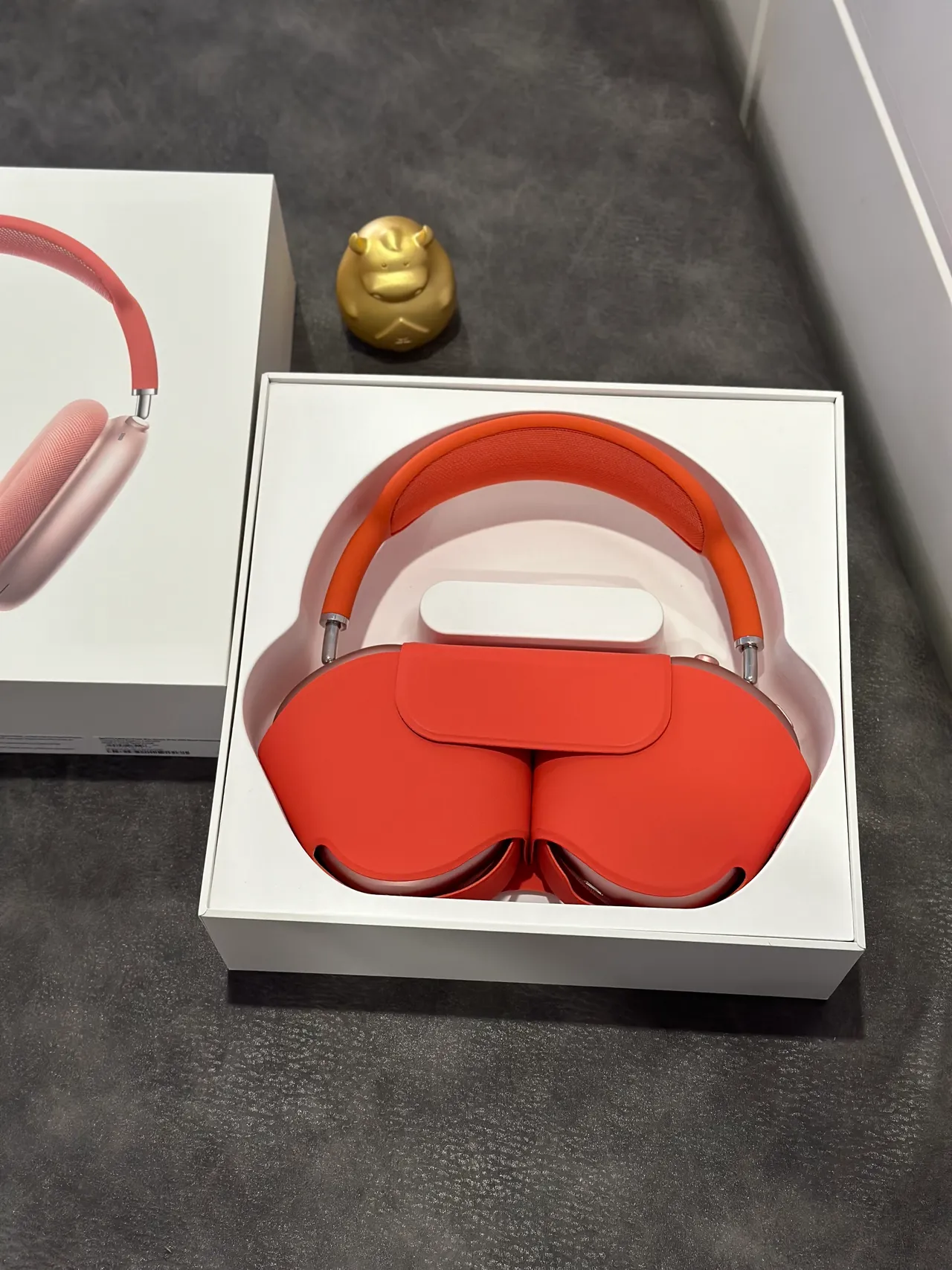 Apple AirPods Max Orange Fones supra-auriculares 18