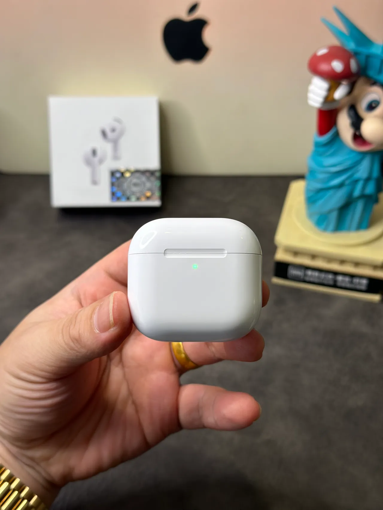 Apple AirPods White Stem-Style Matte Finish TWS Earbuds 6