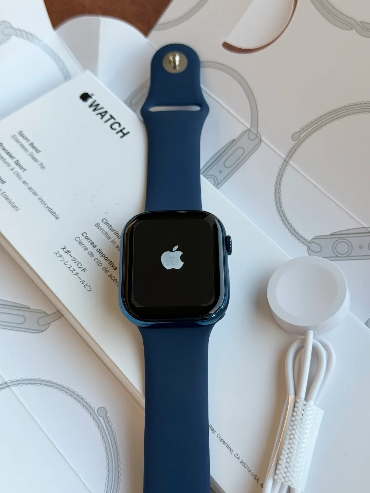 Apple Blue Black Square Case Flat Display Sports Watch 6
