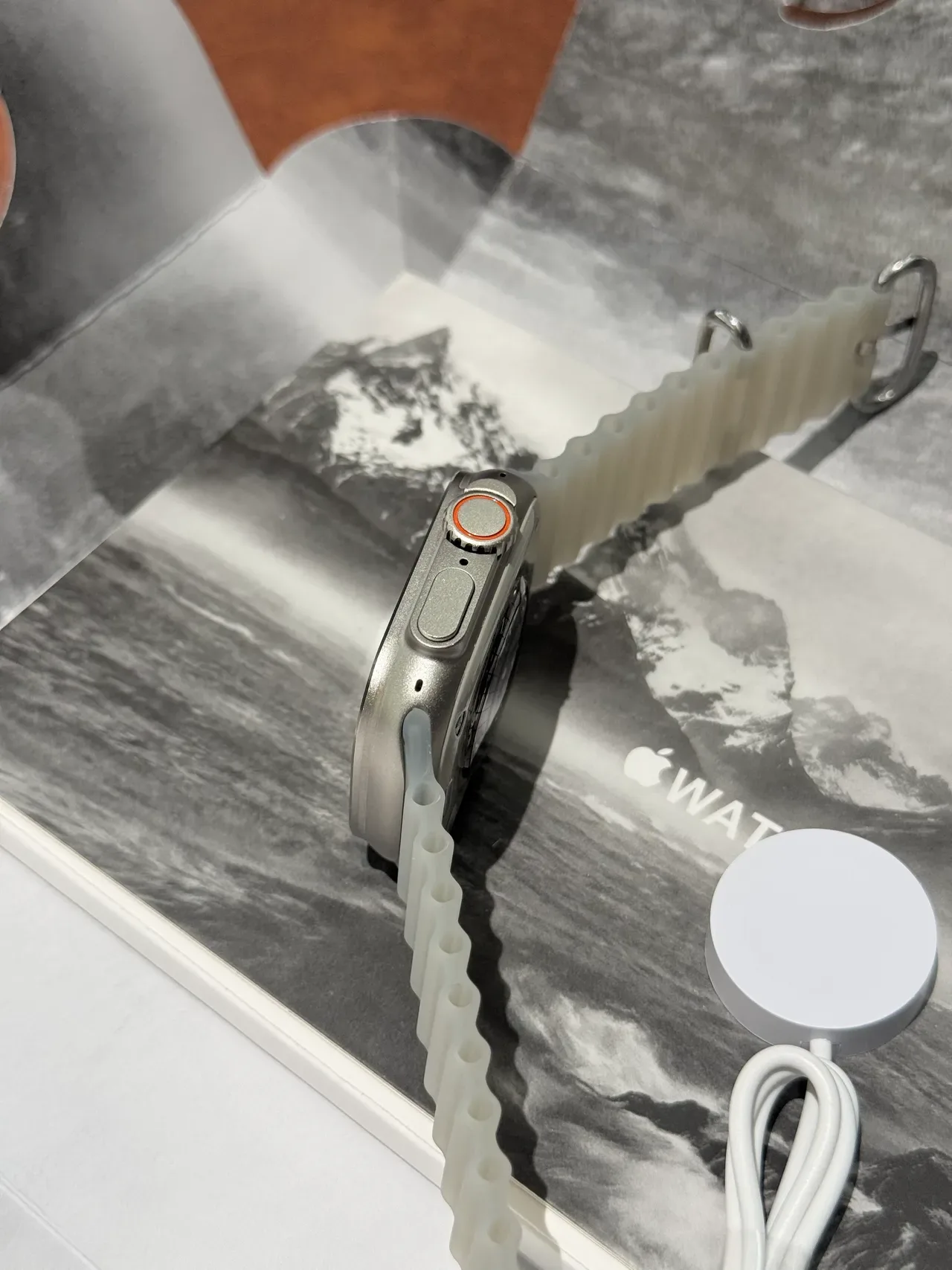 Apple Gray Orange Square Case Action Button Sports Watch 8
