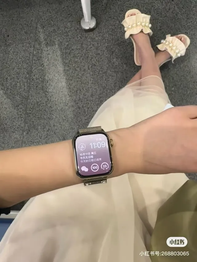 Apple ধূসর গোলাপী আয়তাকার অ্যালুমিনিয়াম কেস স্পোর্ট সিলিকন ব্যান্ডস স্পোর্টস ওয়াচ 15