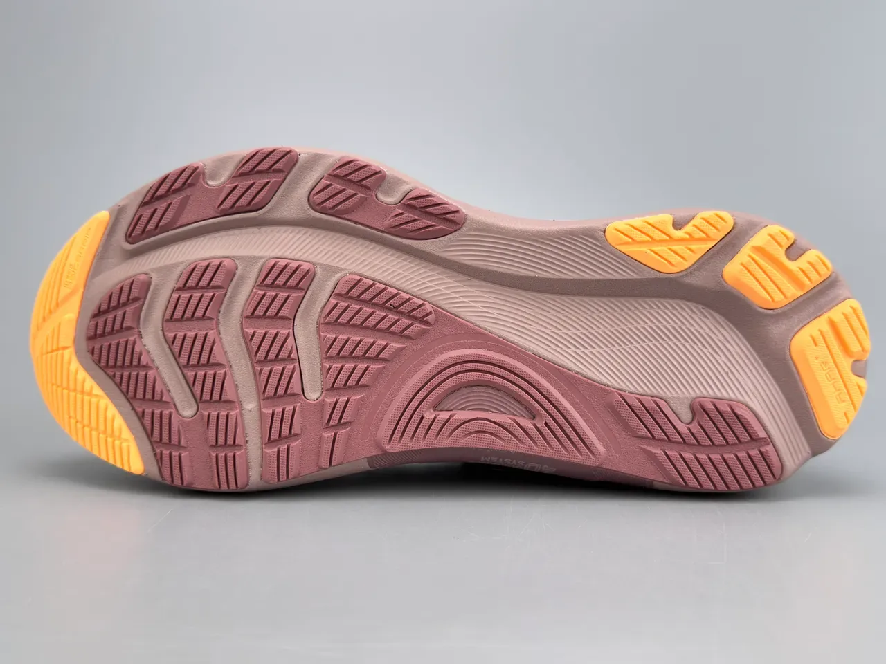 Chaussures de running ASICS Gel-Kayano 32 Off-White et Dusty Rose 2