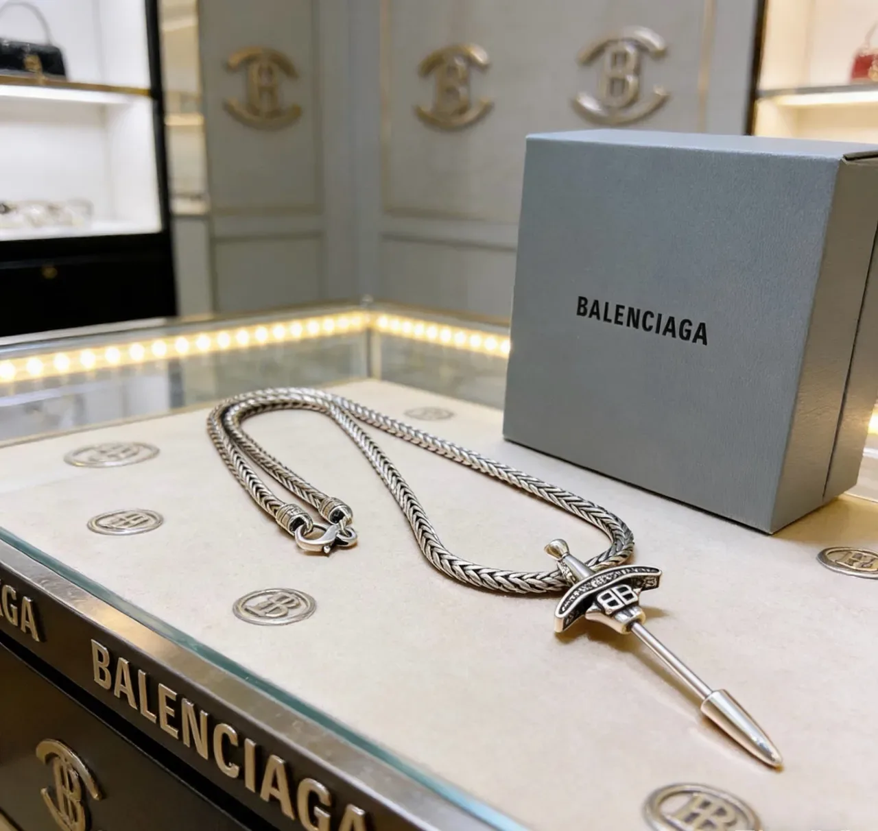 Collier Balenciaga BB Dagger Argent Bleu Chaîne Tressée Monogramme 4