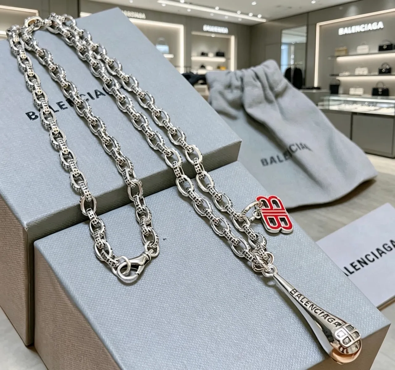 Balenciaga BB Enamel Logo Chunky Chain Necklace 3