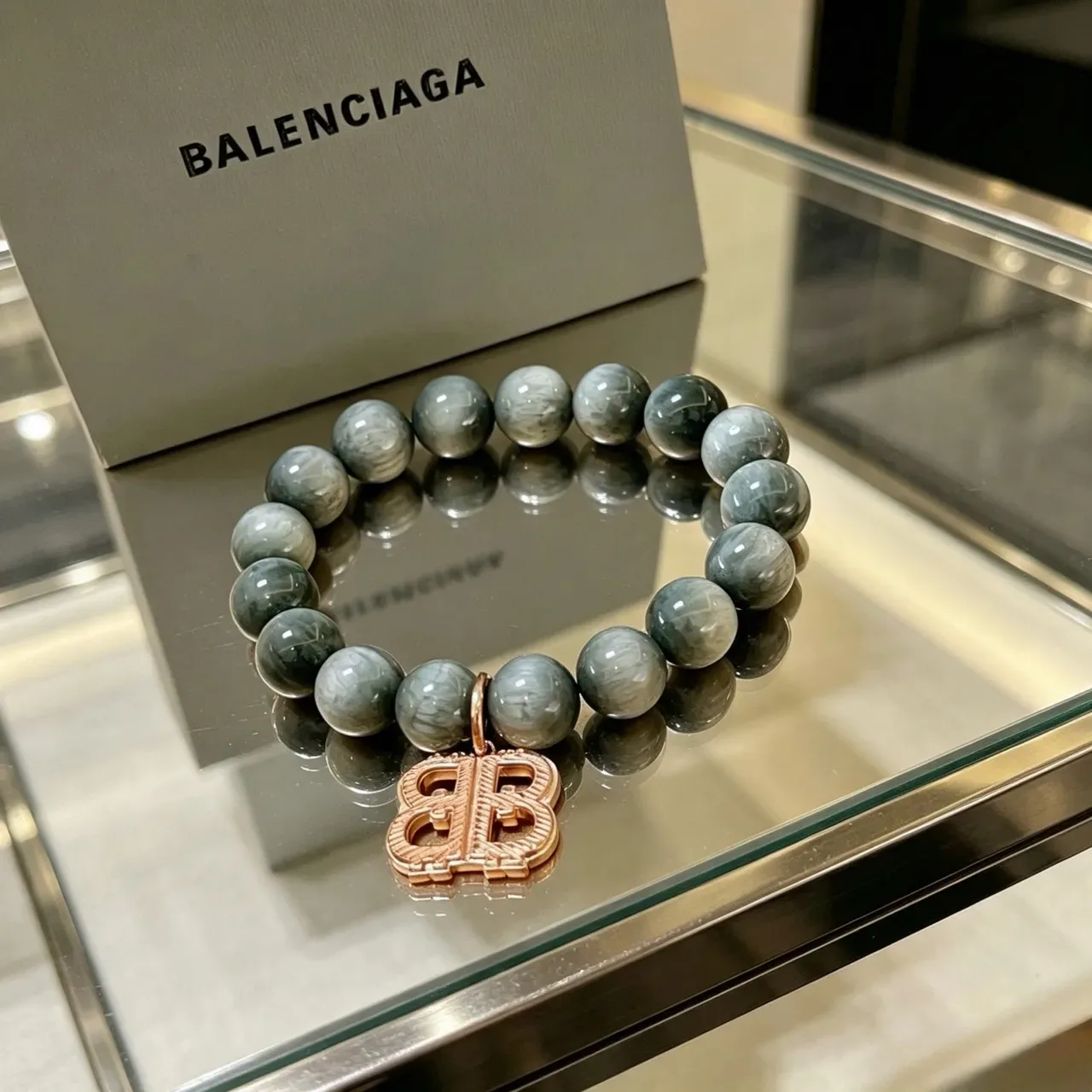 Balenciaga BB Pulsera de Piedras Marbled Verde y Oro con Cuentas 6