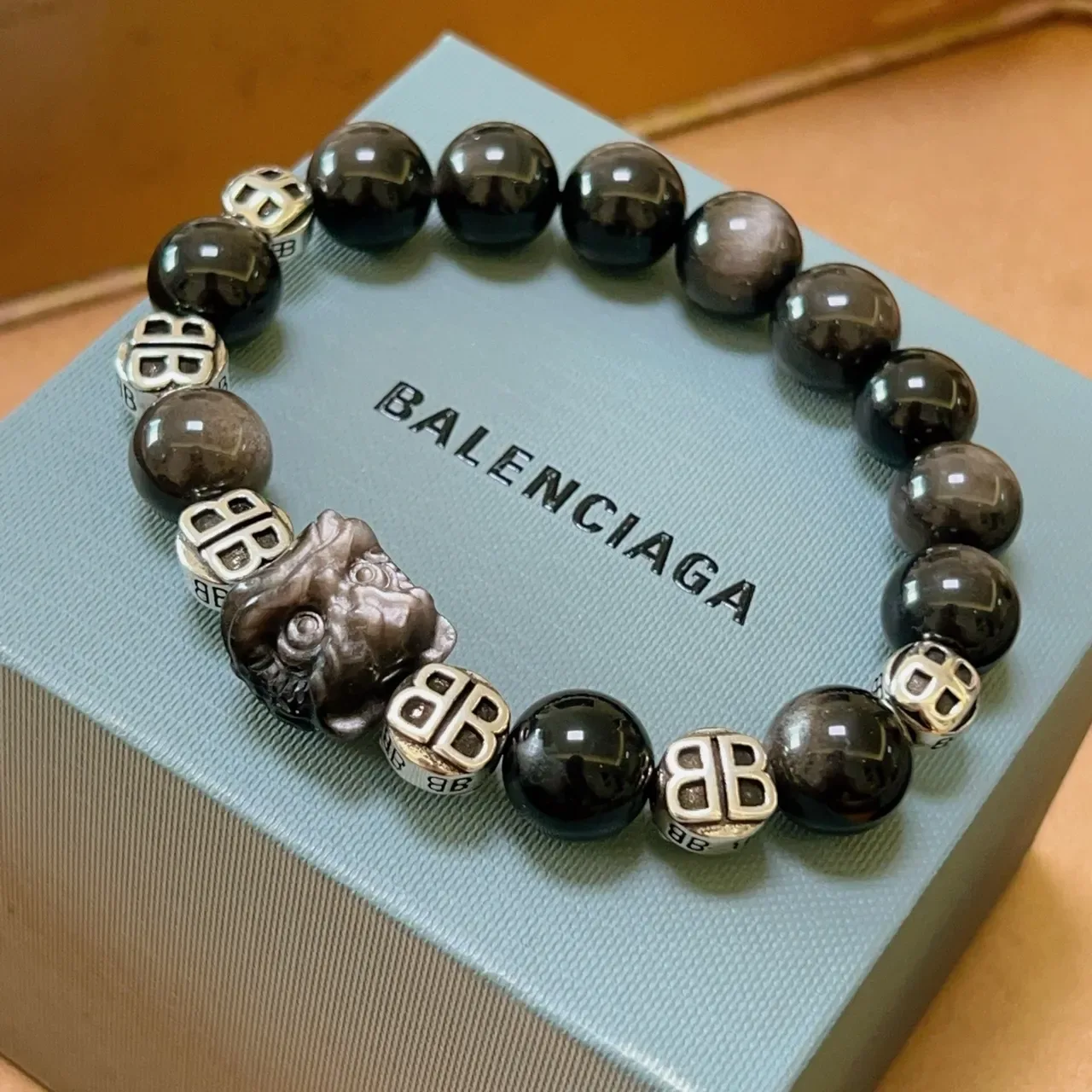 Balenciaga Pulsera Negra Plata con Cuentas Monogramada 9