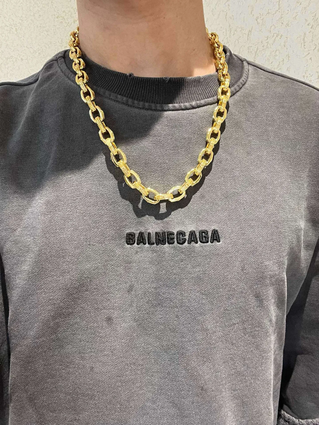 Balenciaga চাঙ্কি ওভাল-লিংক চেইন গোল্ড টেক্সচার্ড বার কানেক্টর নেকলেস 7