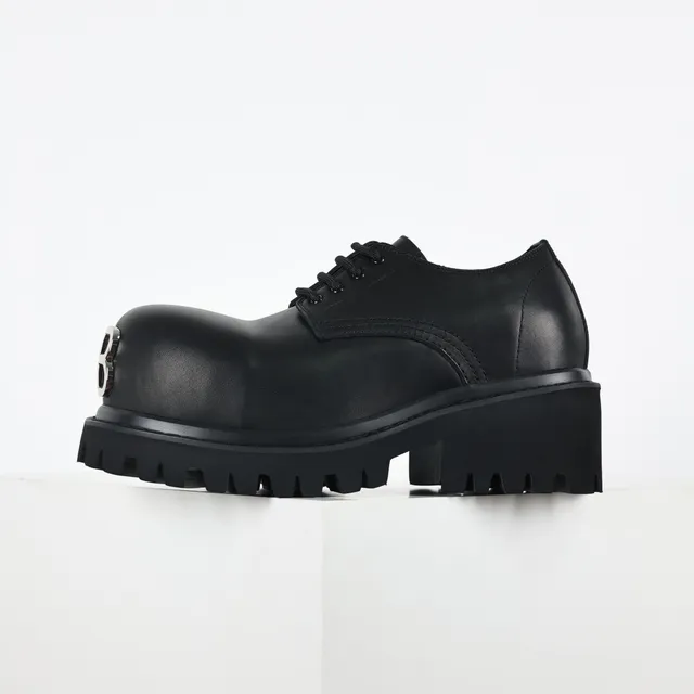 Balenciaga Defender Sapatos Oxford de couro preto 9