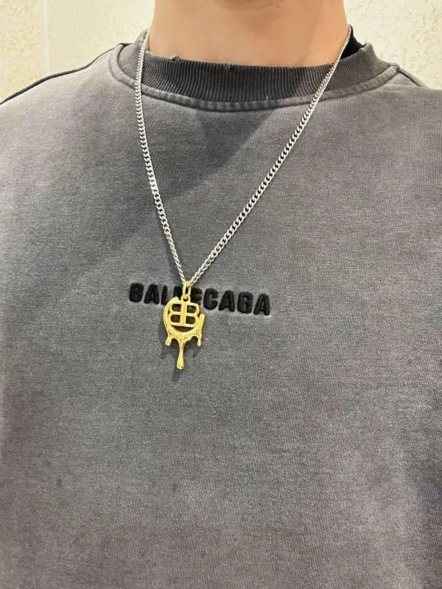 Balenciaga Logo Embroiderizado Suéter Gola Redonda Cinza Lavado Acanalado 4