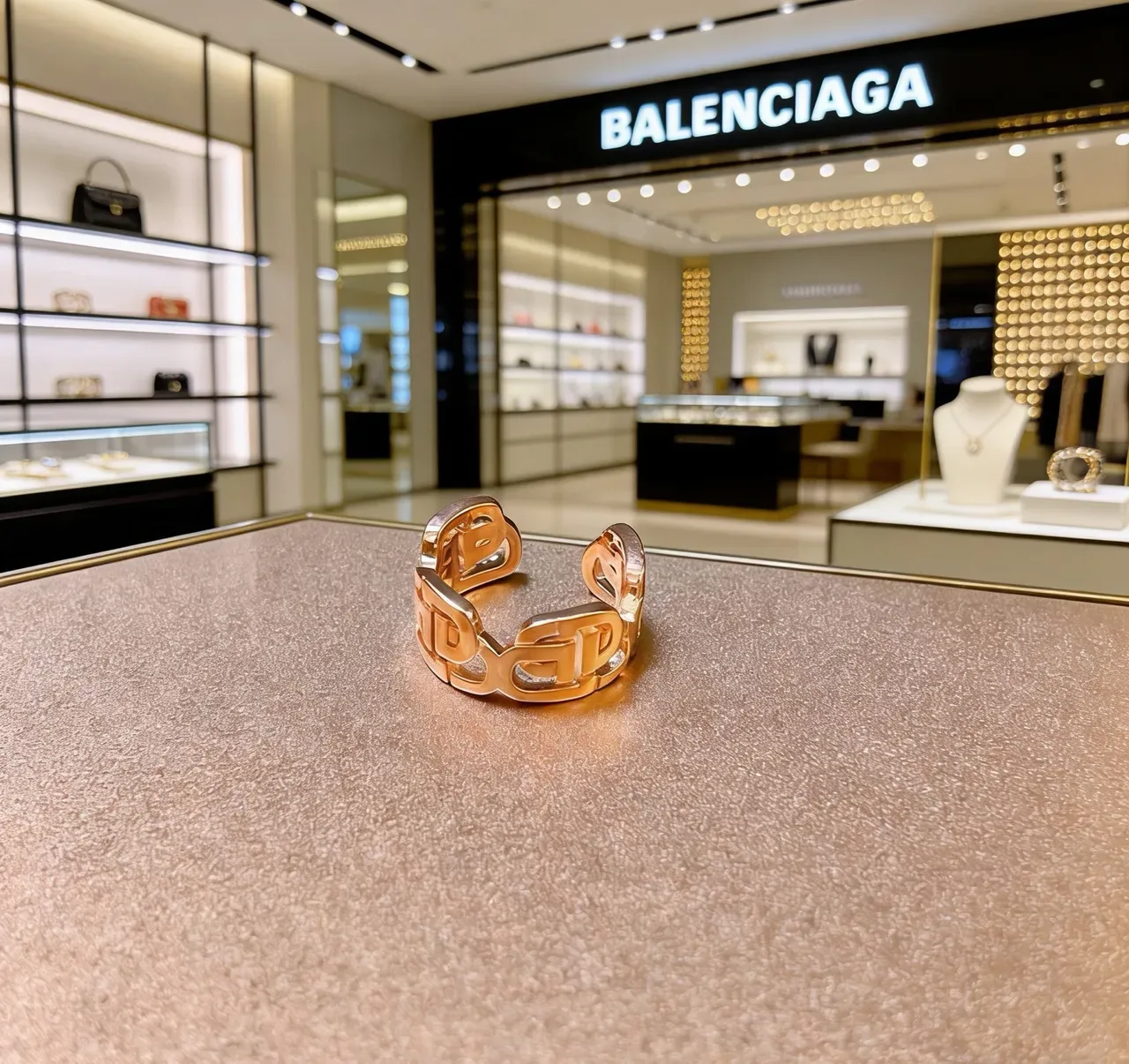 Balenciaga Interlocking Geometric Link روز جولد خاتم 3