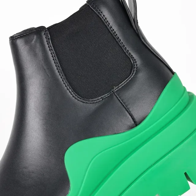 Balenciaga Le Cagole Bottes Chelsea Noir et Vert 6