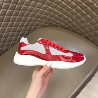 Balenciaga लाल सफेद चमकदार पेटेंट मेश पैनल चंकी स्नीकर