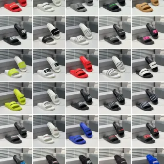 Balenciaga Slide गुलाबी काली मोल्डेड सोल सिंगल स्ट्रैप स्लिपर्स