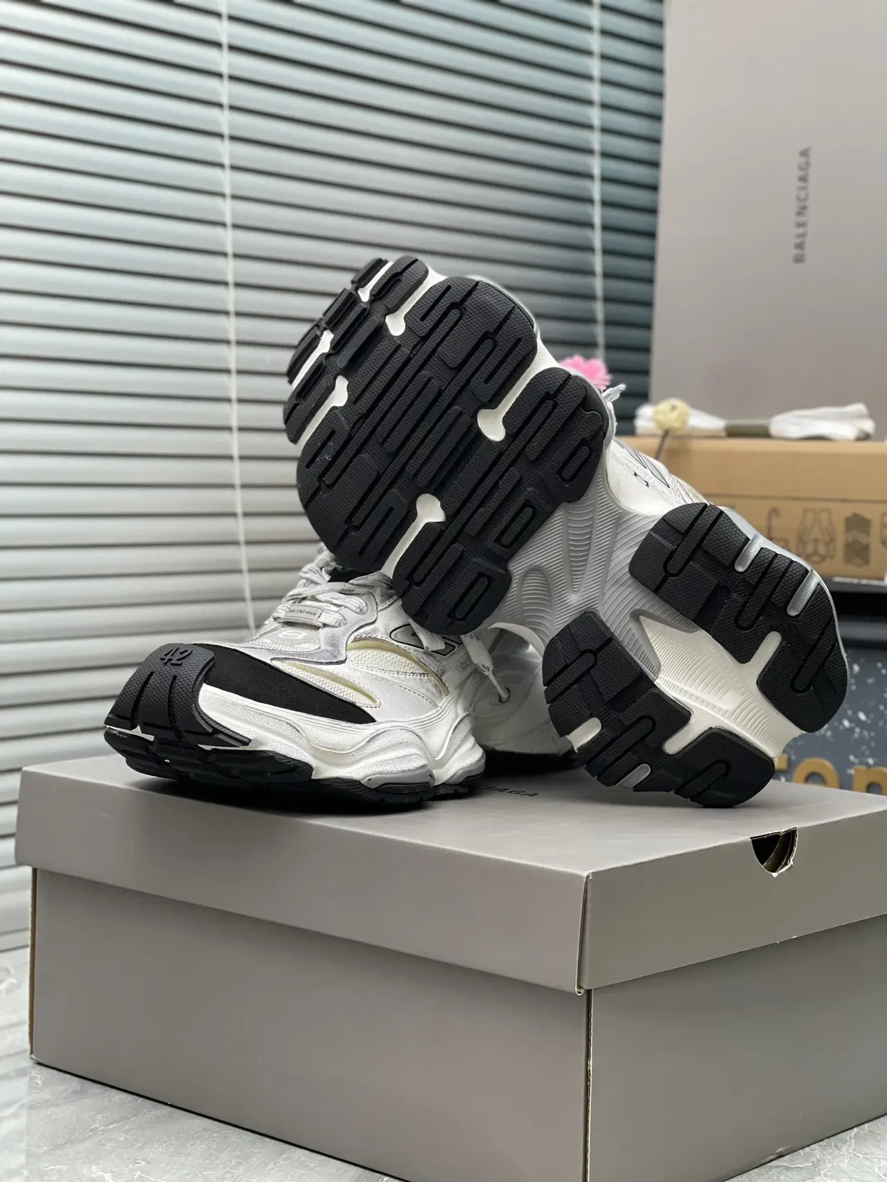 Balenciaga Track Trainer White Silver Black Chunky Sneakers 4