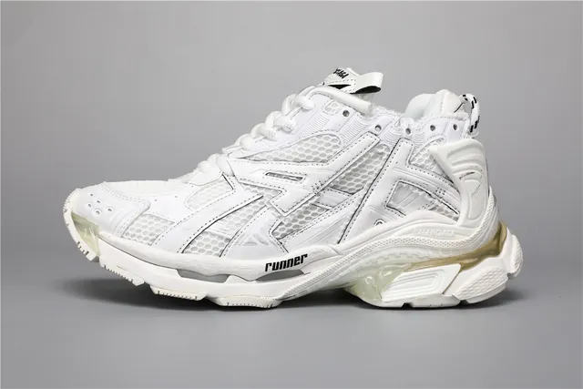 Balenciaga Chaussures chunky à semelle blanche transparente, construction en maille et overlay synthétique 9