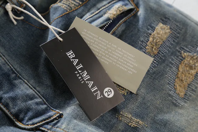 Balmain डिस्ट्रेस्ड बाइकर-स्टाइल नीली जींस 7
