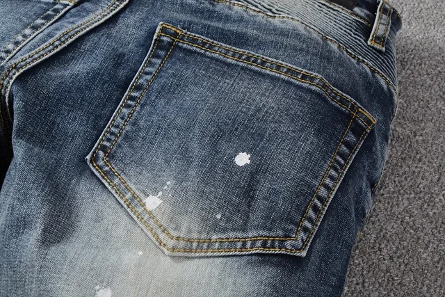 Balmain jeans en denim motard inspirés taches de peinture distressed 5