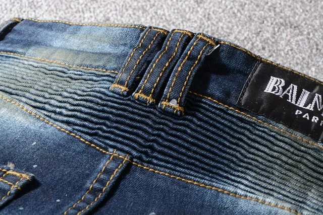 Balmain 摩托风格油漆喷溅破损修身牛仔裤 3