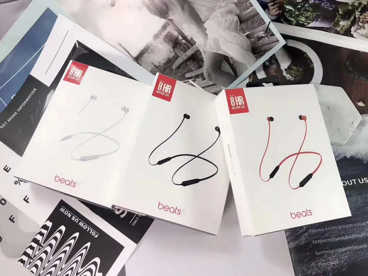 Beats BeatsX কালো নীল গলার ডিজাইন ঝুঁকে কানের কান্ড খেলার ইয়ারফোন 10