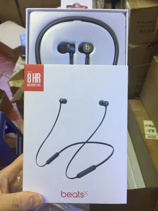 Beats BeatsX কালো নীল গলার ডিজাইন ঝুঁকে কানের কান্ড খেলার ইয়ারফোন 16