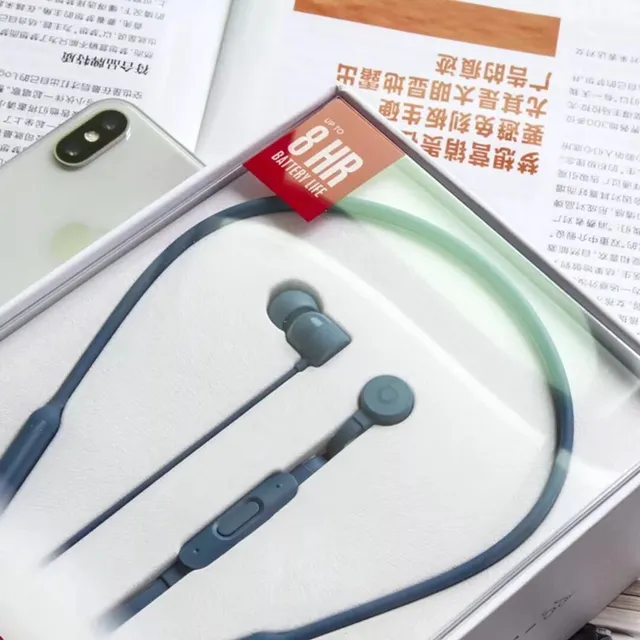 Beats beatsX Écouteurs sportifs avec design neckband noir et câble flexible 4