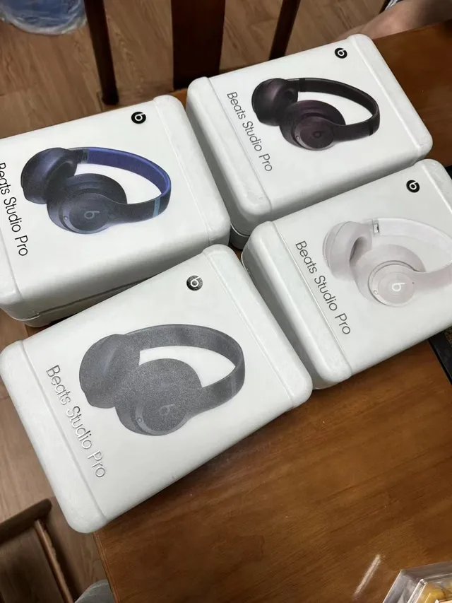 Beats Studio Pro Over-Ear Headphones 5