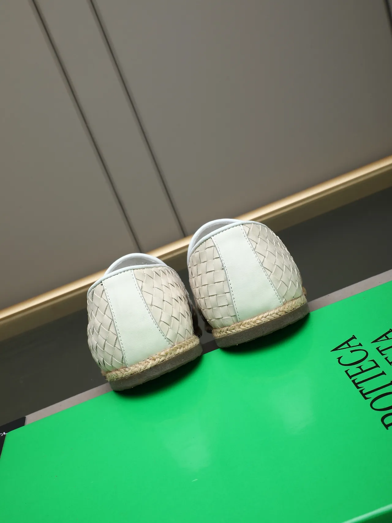 Bottega Veneta Andiamo mocassim de couro trançado 3