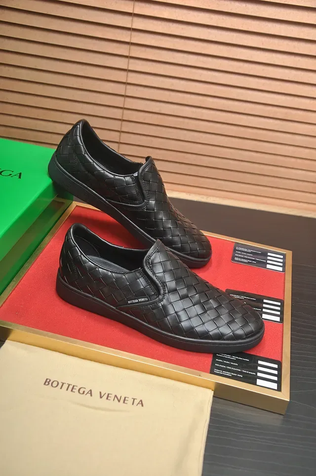 Bottega Veneta Cassette बुनावट Intrecciato काला लोफर्स 4