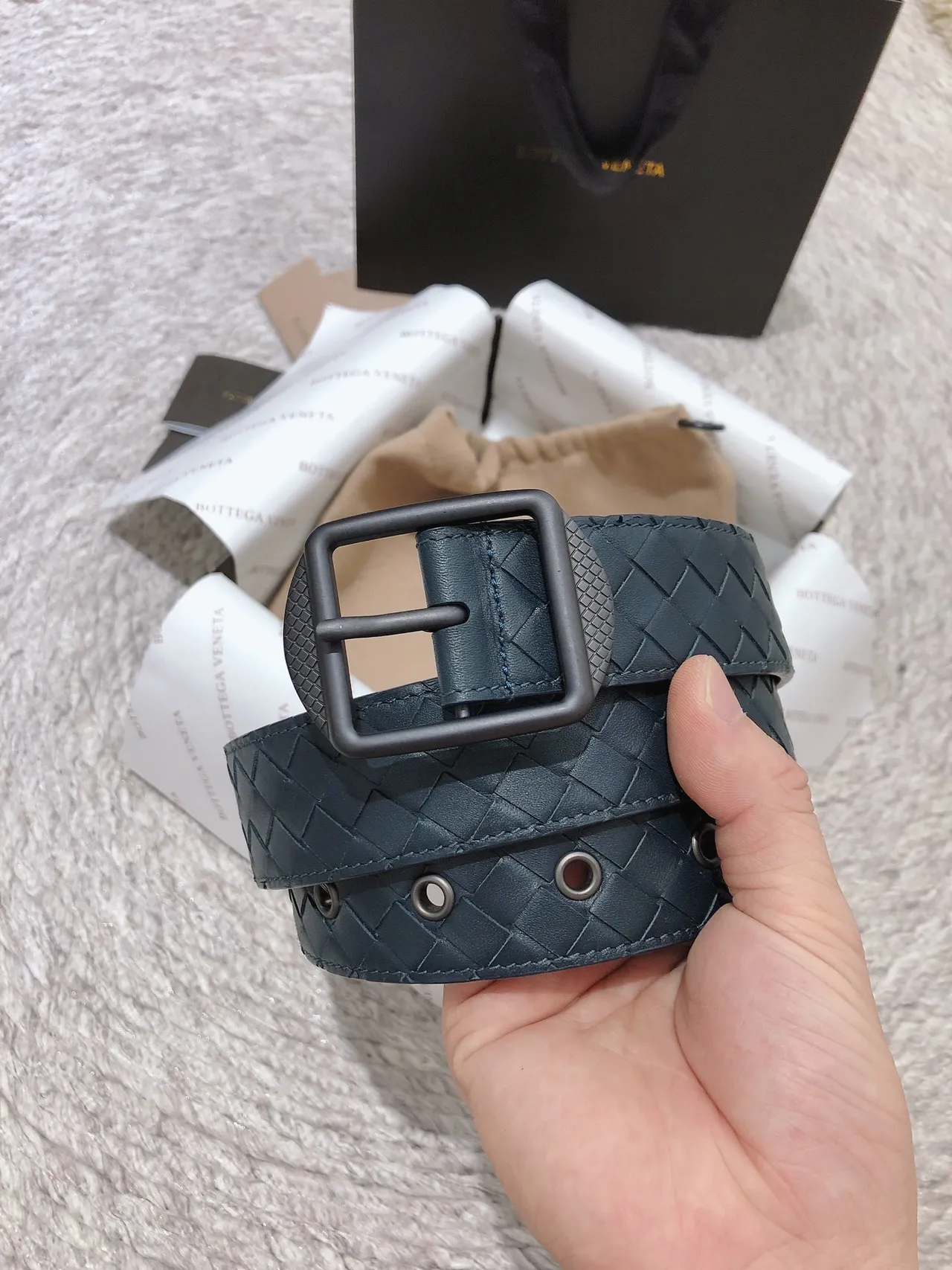 Bottega Veneta Intrecciato 腰带 蓝色 黑色 编织 哑光 长方形 扣环 皮革 腰带 6