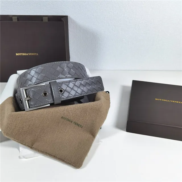 Bottega Veneta Intrecciato বুনন চামড়ার বেল্ট 20