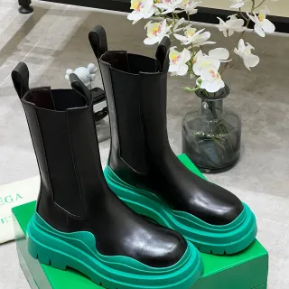 Bottega Veneta Le Cagole Black and Green Chunky Ankle Boots