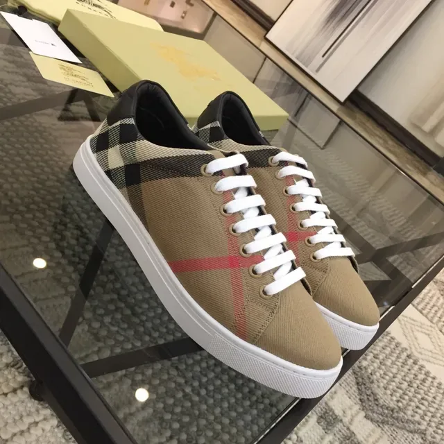 Burberry Beige Red Canvas Upper Nova Check Paneling Sneakers 5