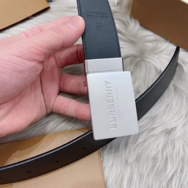 Burberry Noir Argenté Lisse Rectangulaire Boucle Cuir Ceinture 5