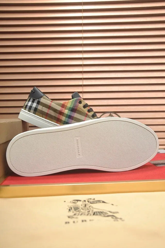 Burberry হাউস চেক লো-টপ লাইফস্টাইল স্নিকার 2