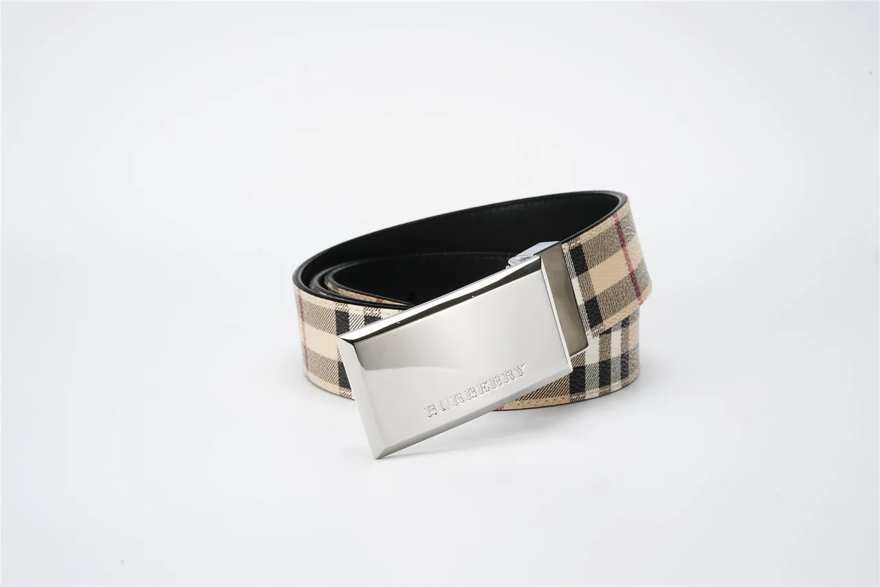 Burberry Knight Haymarket Check ceinture en cuir beige 4