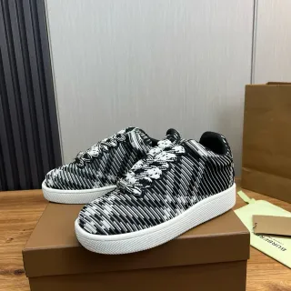Burberry বুনন স্ট্রাইপড কালো সাদা লাইফস্টাইল স্নিকার্স