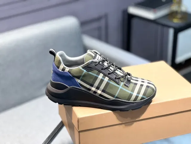 Burberry Zapatos Lifestyle Con Cordones Y Diseño A Cuadros 9