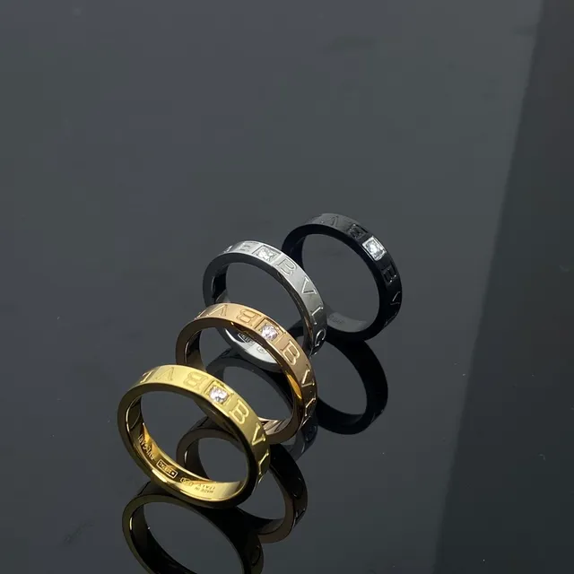 Bvlgari B.zero1 خواتم قابلة للتراكم بشعار منحوت على الصخر 2