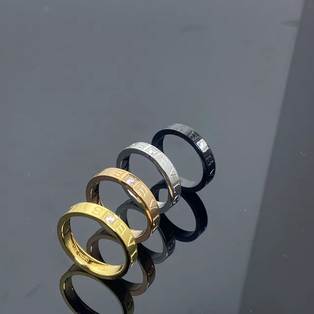 Bvlgari B.zero1 خواتم قابلة للتراكم بشعار منحوت على الصخر 4