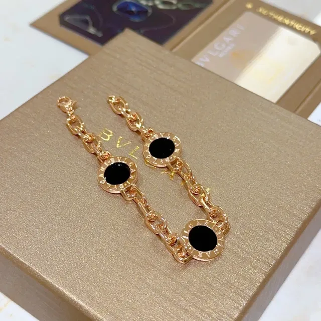 Bvlgari 黄金黑 Curb Chain 三圆形图案手链 6