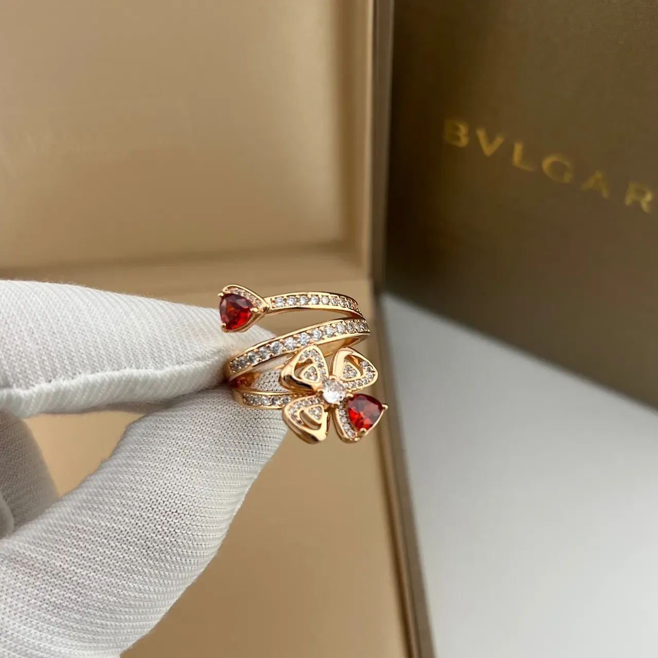 Bvlgari Gold Red Open Double-Band Floral Motif Ring 4